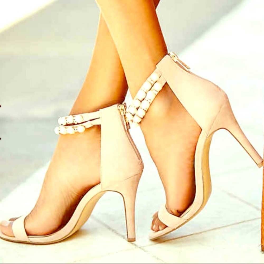 NIB Jessica Simpson 4 inch heel. Size 10